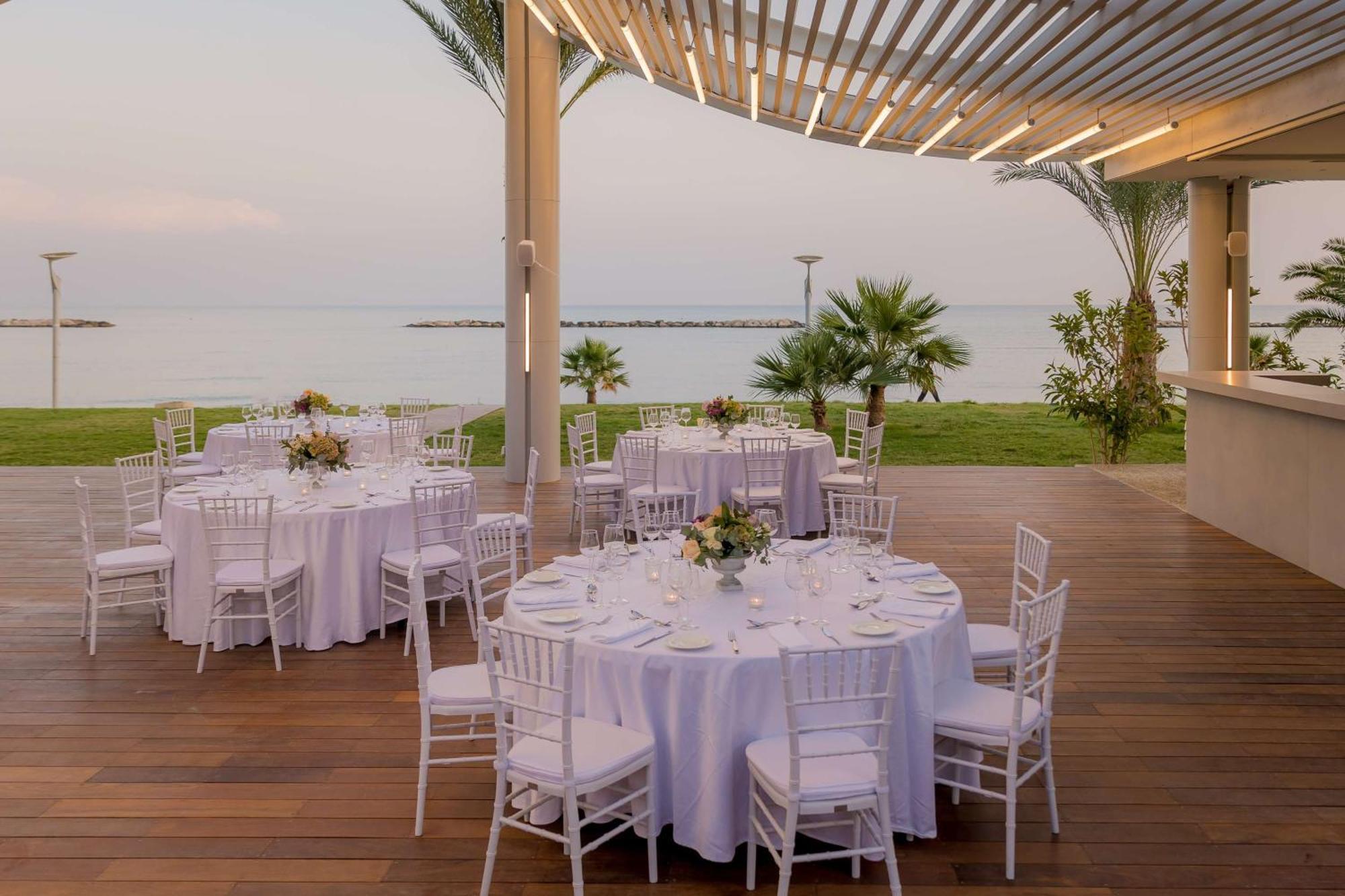 Radisson Beach Resort Larnaca Exteriér fotografie
